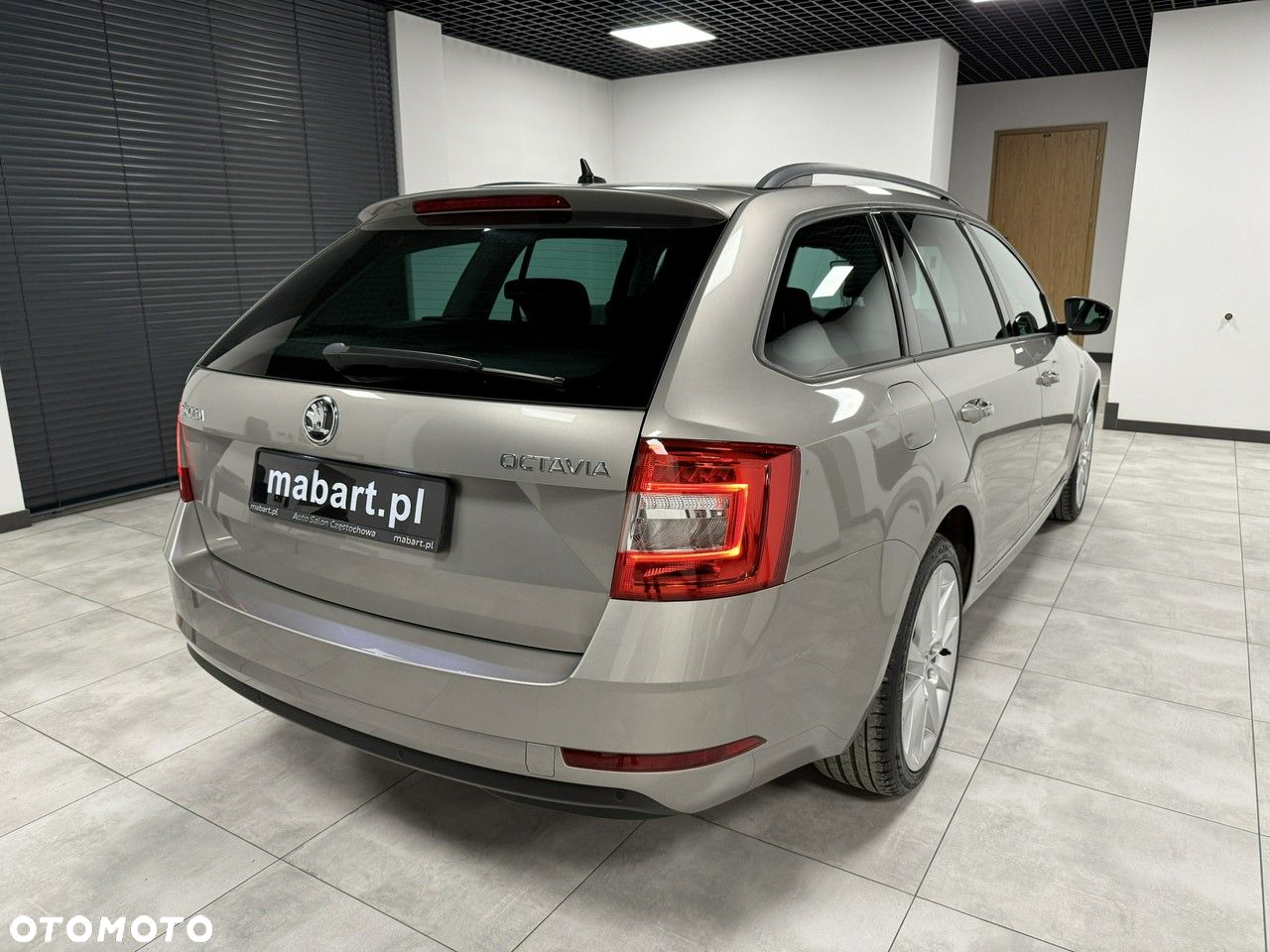 Skoda Octavia 2.0 TDI DSG Drive - 5