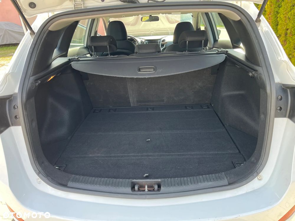 Hyundai i30 1.6 GDI Comfort - 8