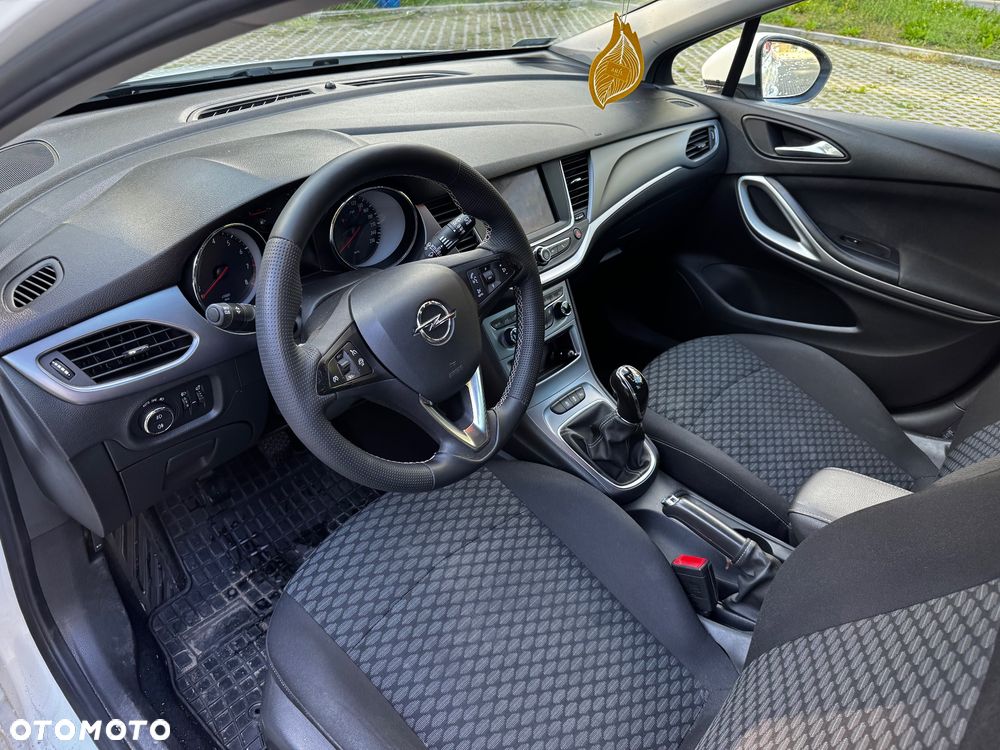 Opel Astra 1.2 T Ultimate S&S - 9