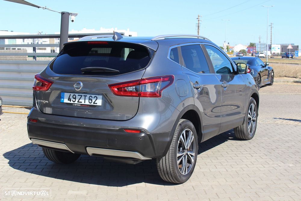 Nissan Qashqai 1.5 dCi N-Connecta - 12