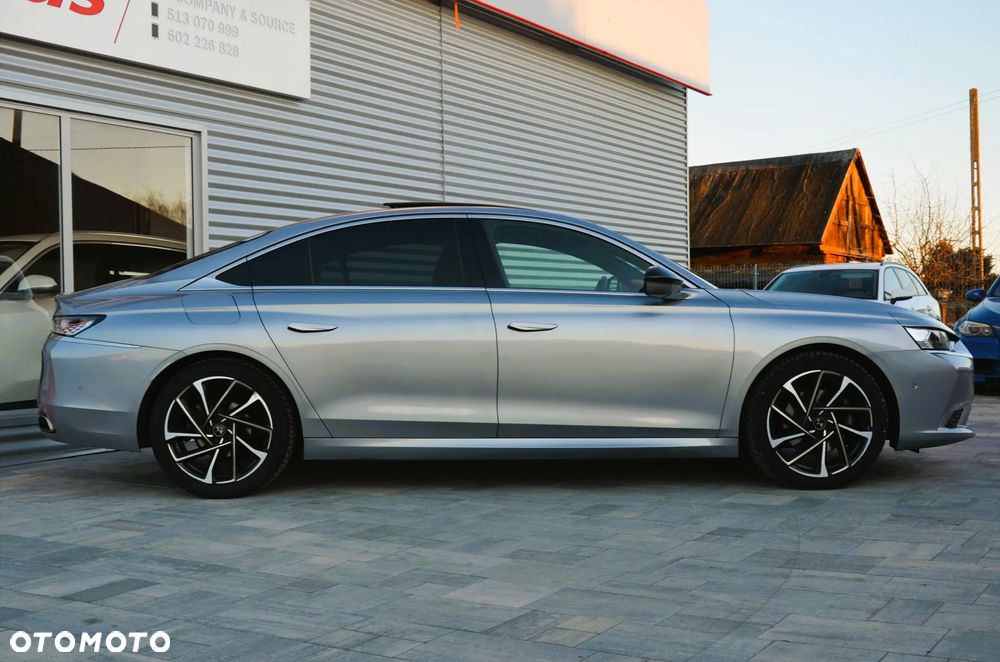 DS Automobiles DS 9 1.6 E-Tense Rivoli + - 5