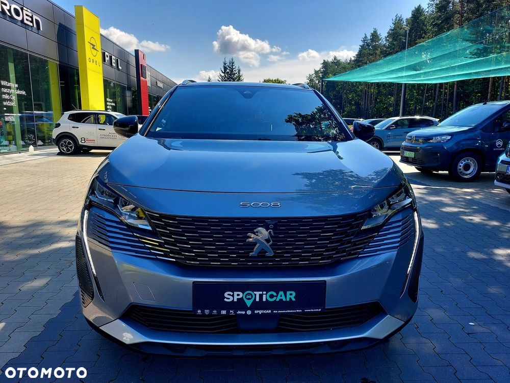Peugeot 5008 - 5