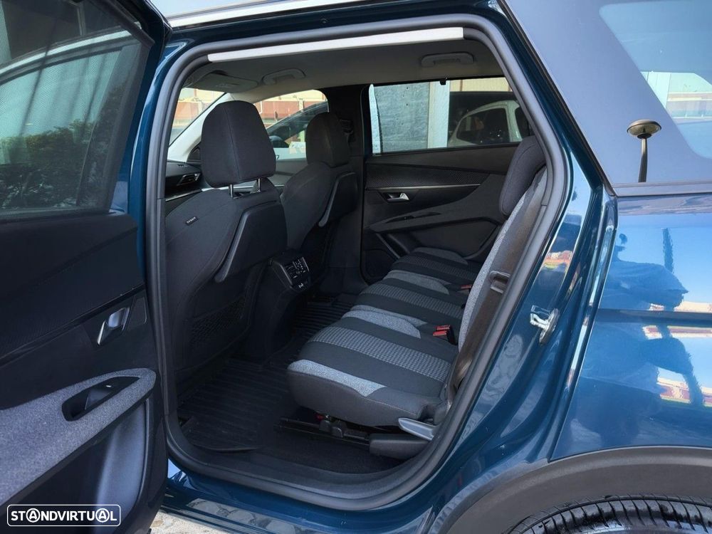 Peugeot 5008 1.5 BlueHDi Active Pack EAT8 - 18