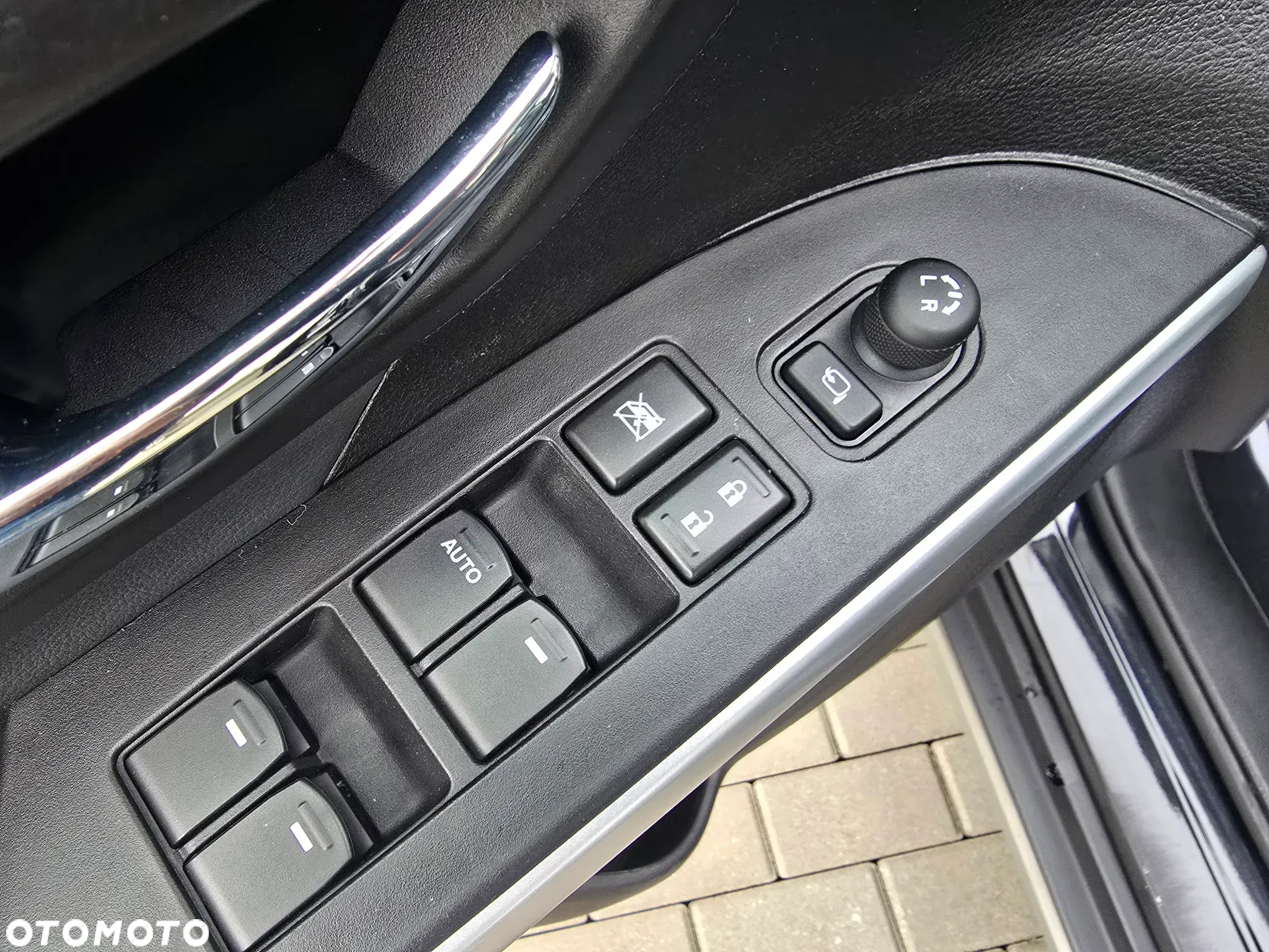 Suzuki SX4 S-Cross 1.4 T Premium 4WD - 38