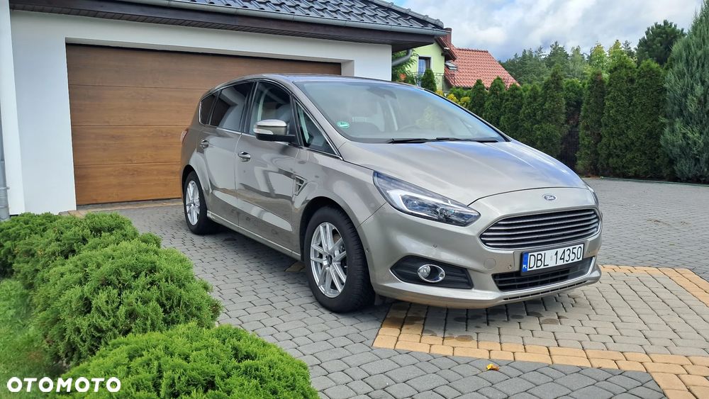 Ford S-Max 2.0 TDCi Titanium - 1