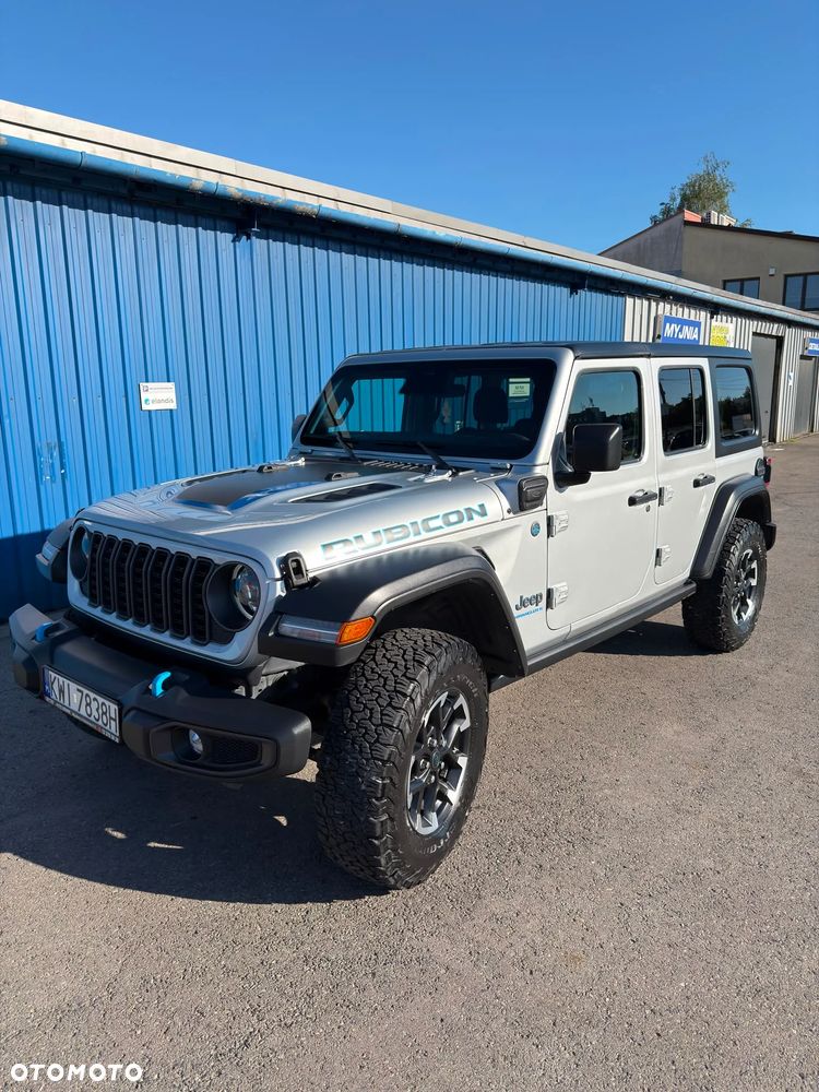 Jeep Wrangler - 1