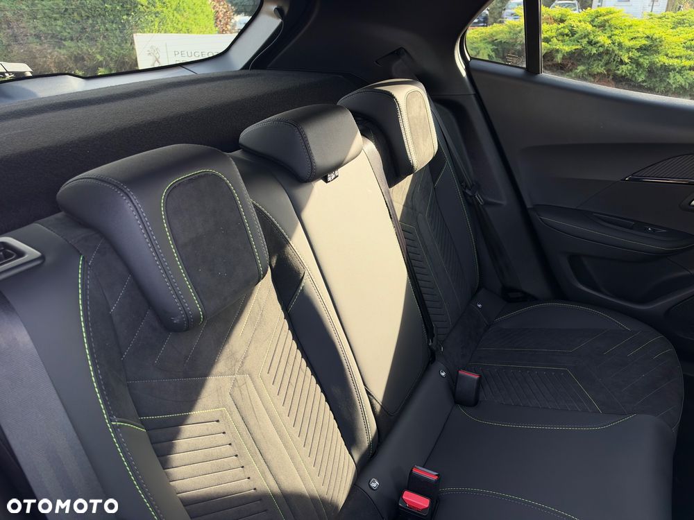 Peugeot 2008 - 16