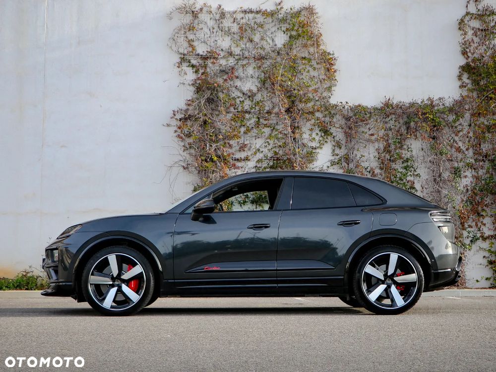 Porsche Macan - 8