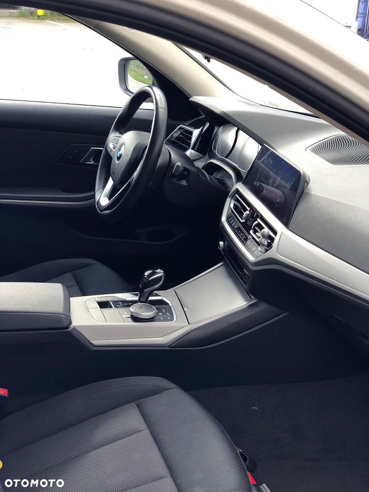 BMW Seria 3 - 9
