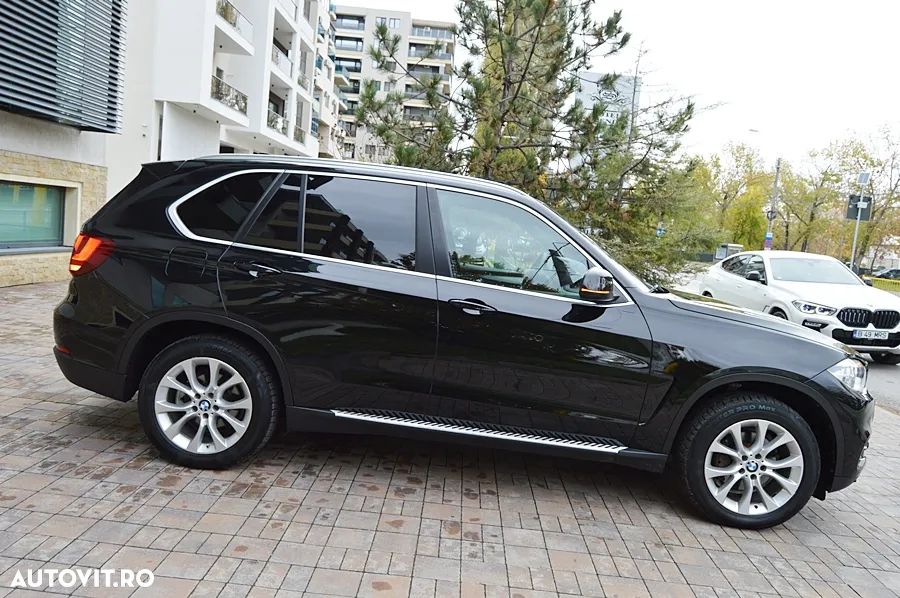BMW X5 xDrive30d - 29