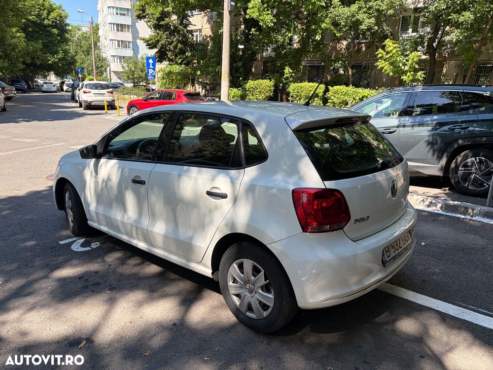 VOLKSWAGEN Polo 2013 — imagine 3