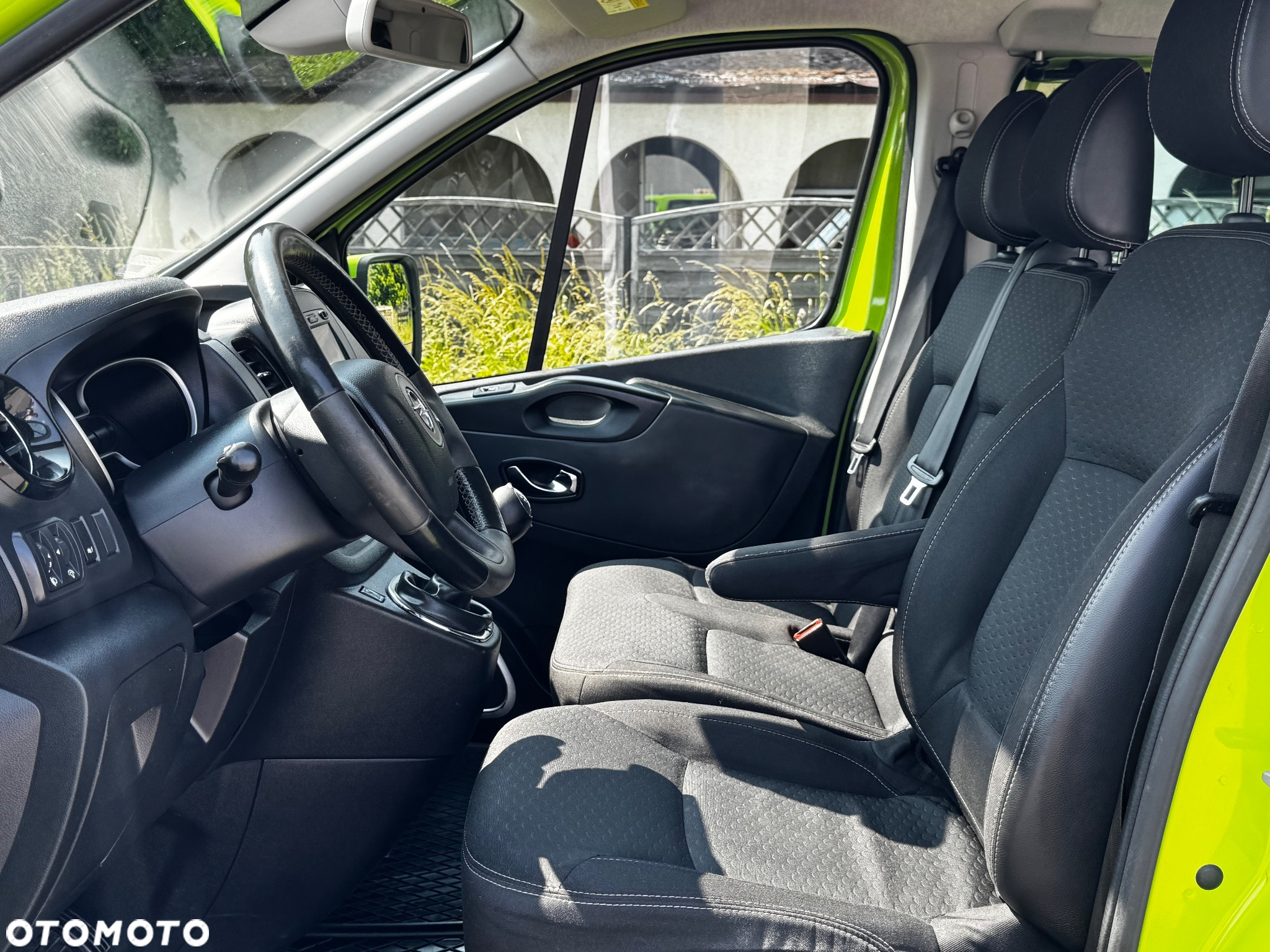 Opel Vivaro L2H1 2,9t Edition - 16