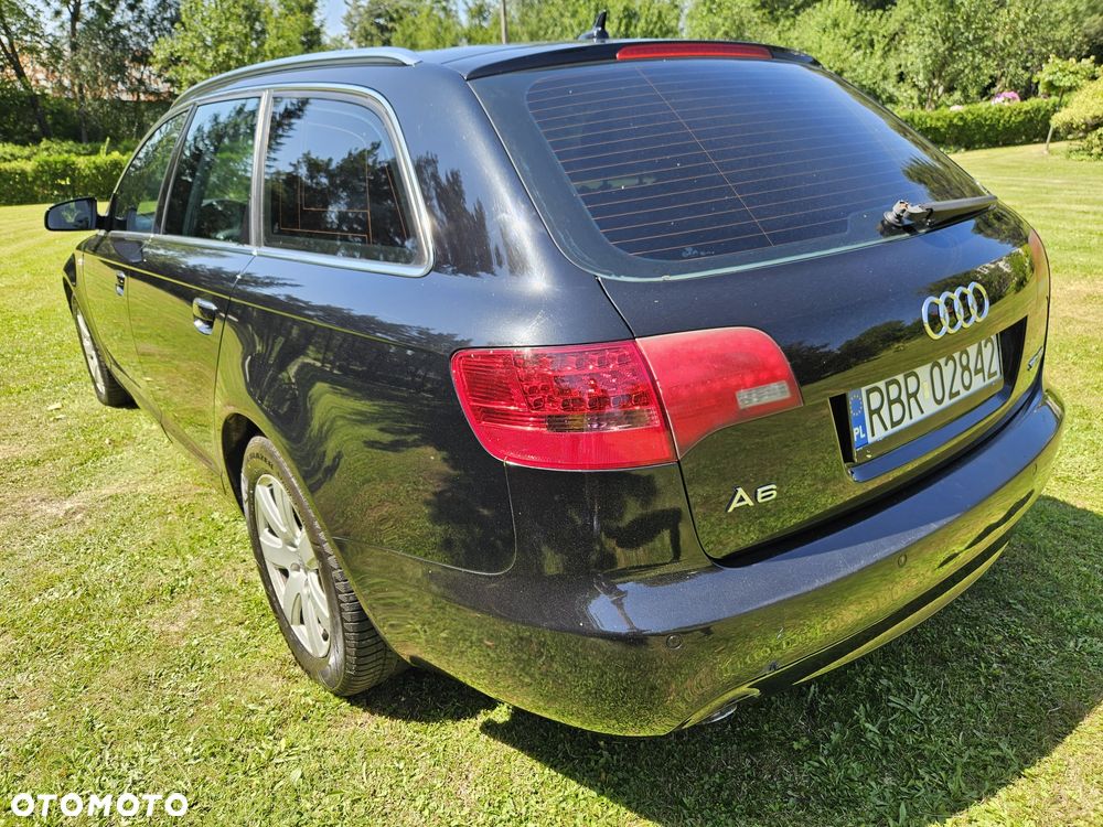 Audi A6 Avant - 4