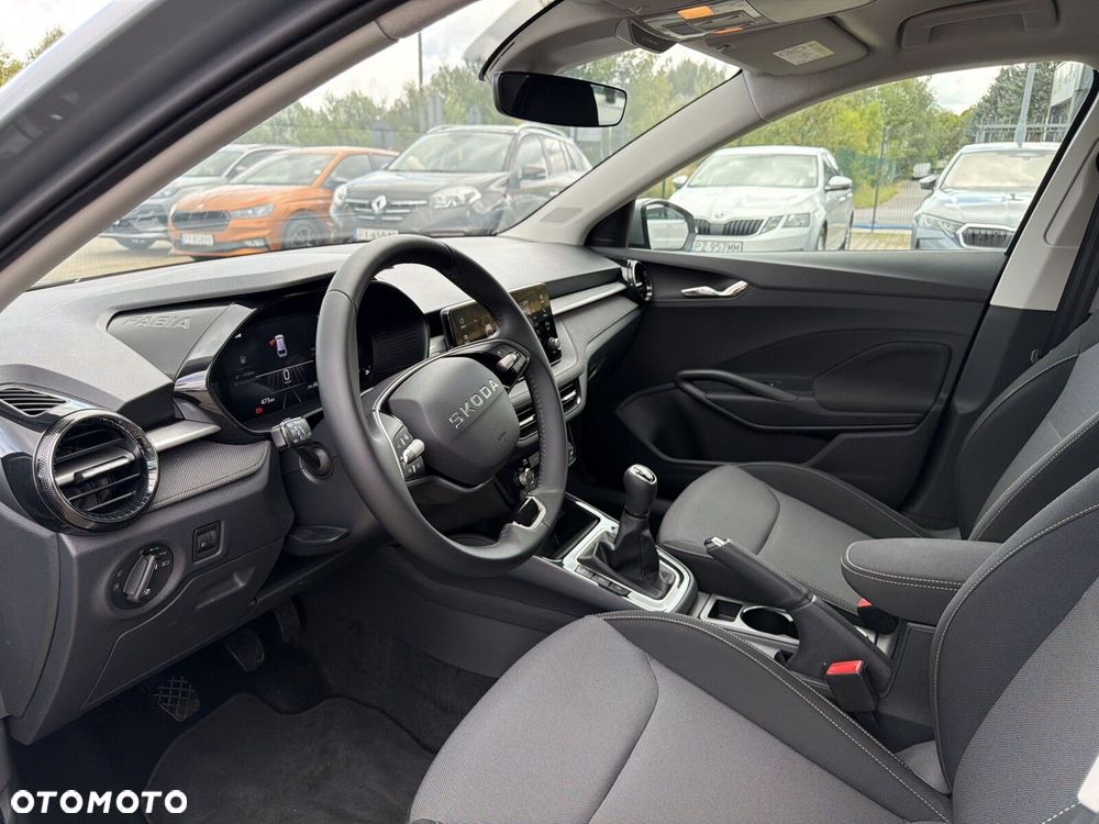 Skoda Fabia 1.0 TSI Drive - 11