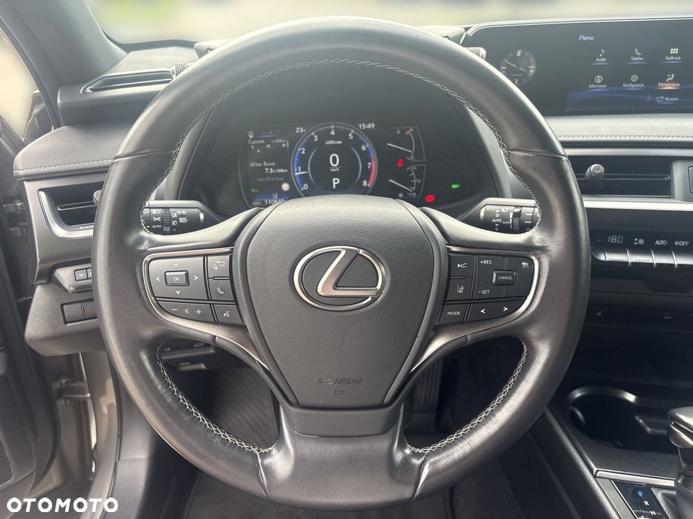 Lexus UX 200 GPF F Impression 2WD - 16
