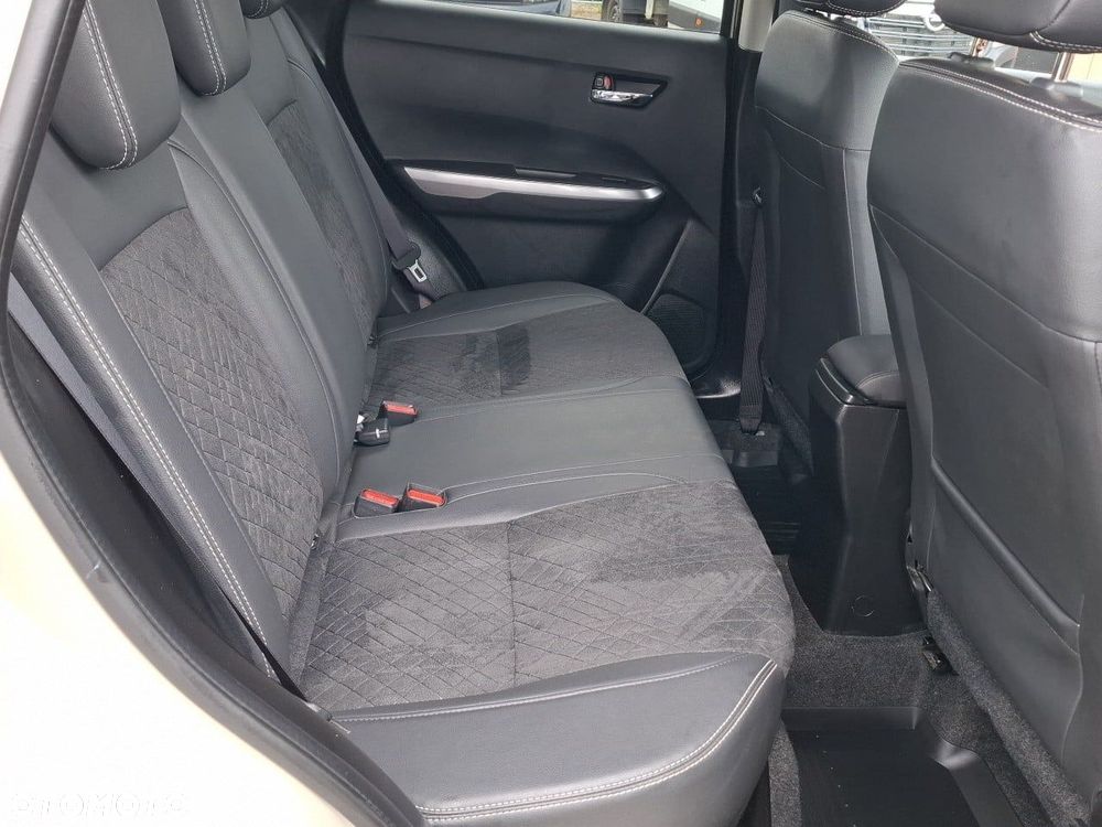 Suzuki Vitara 1.4 Boosterjet Elegance 4WD - 20