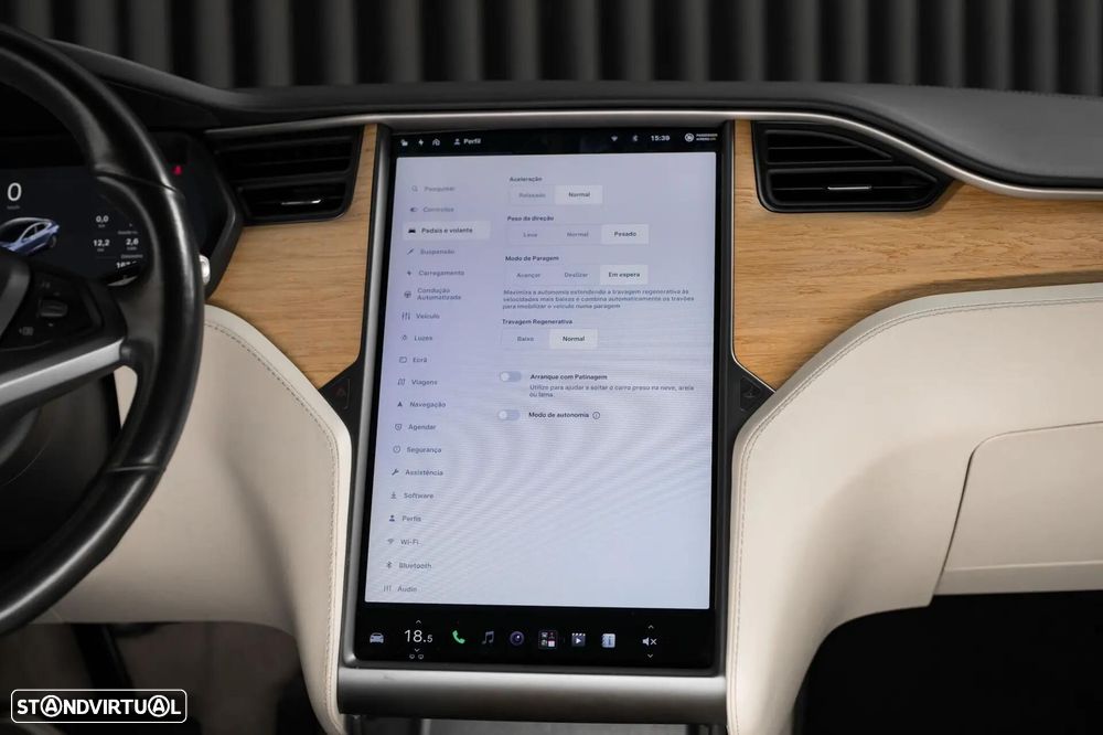 Tesla Model S Standard Range - 20