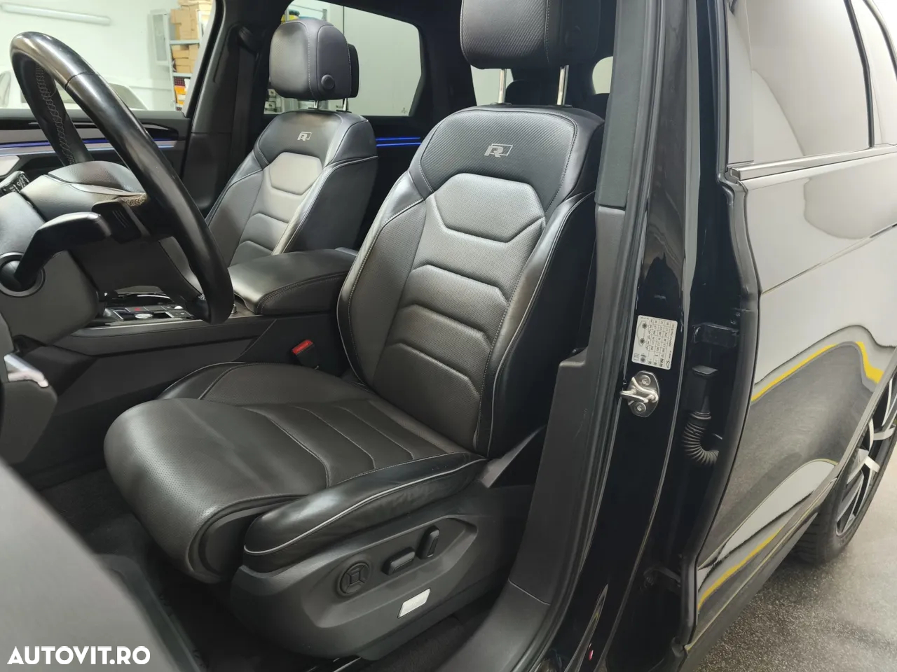 Volkswagen Touareg 3.0 V6 TDI 4Motion DPF Automatik R-Line - 10