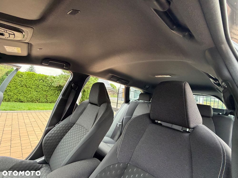 Toyota Corolla 1.8 Hybrid Comfort - 31