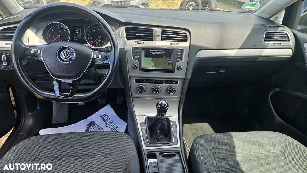 Volkswagen Golf 1.6 TDI BlueMotion Comfortline - 7
