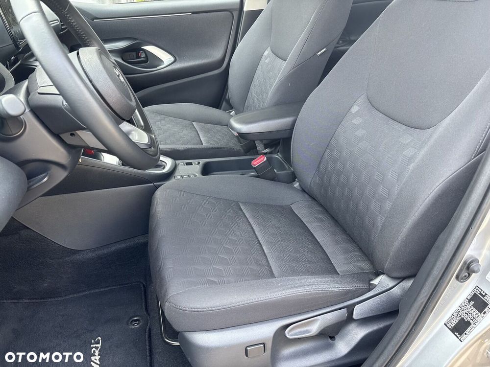 Toyota Yaris Hybrid 1.5 Comfort - 12