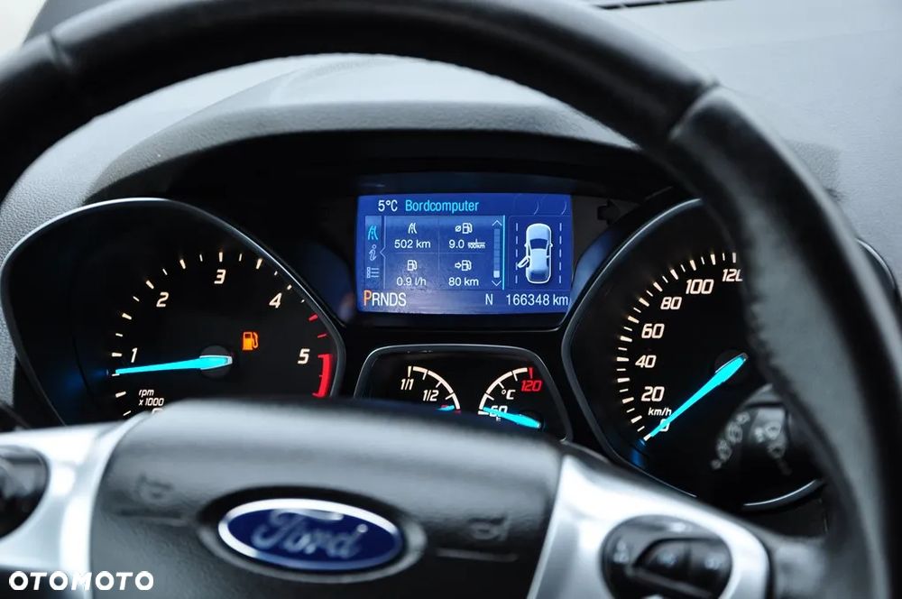 Ford Kuga 2.0 TDCi 4x4 Titanium - 35