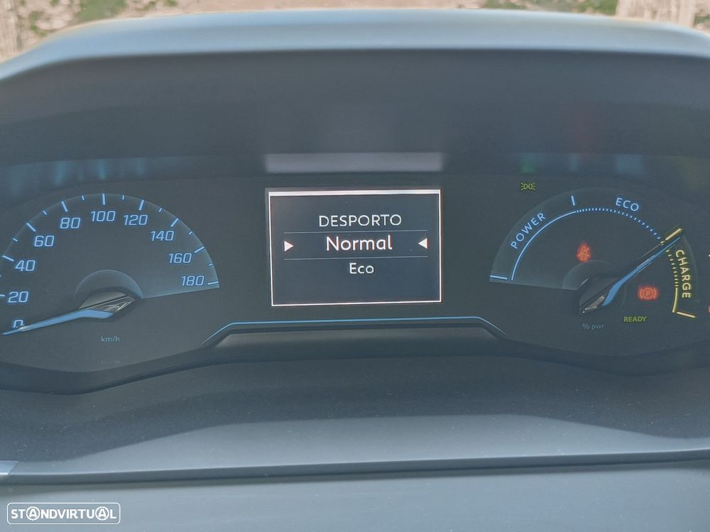 Peugeot e-2008 50 kWh Active Pack - 12