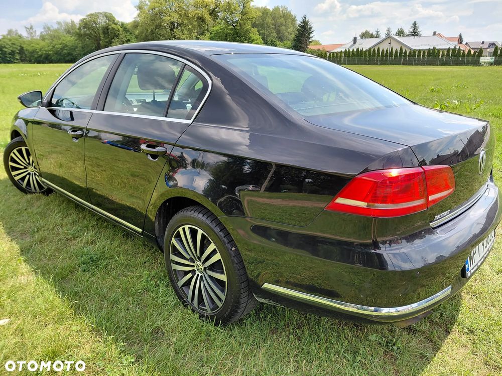 Volkswagen Passat 2.0 TDI Comfortline - 9