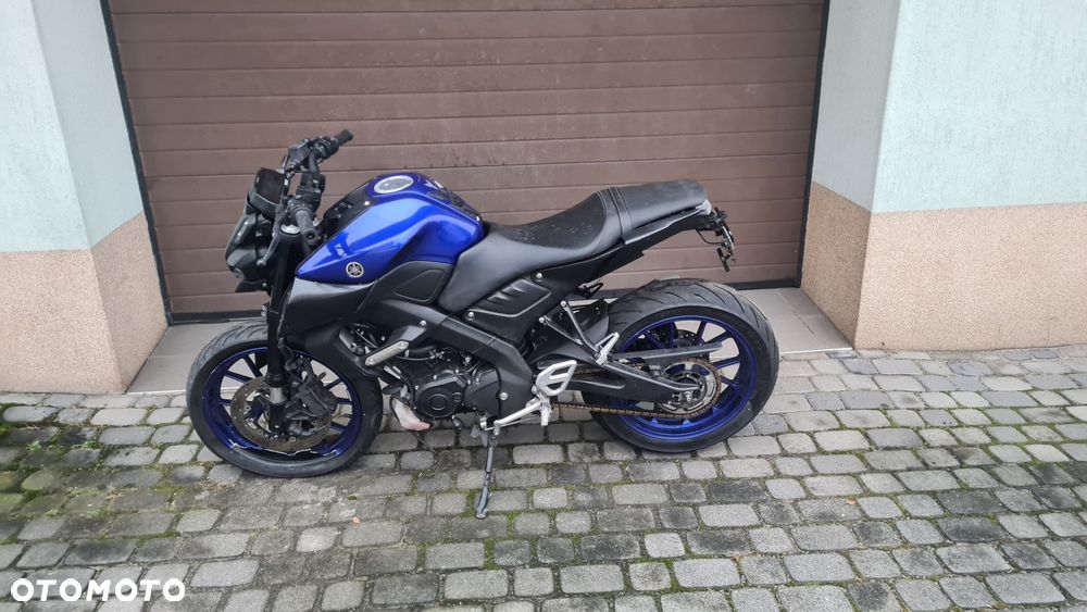 Yamaha MT - 7
