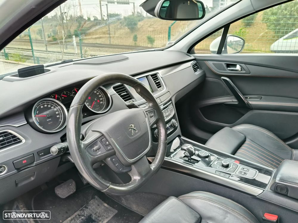Peugeot 508 RXH 2.0 HDi Hybrid4 2-Tronic - 4