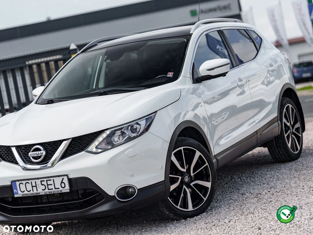 Nissan Qashqai 1.6 dCi Xtronic TEKNA+ - 6
