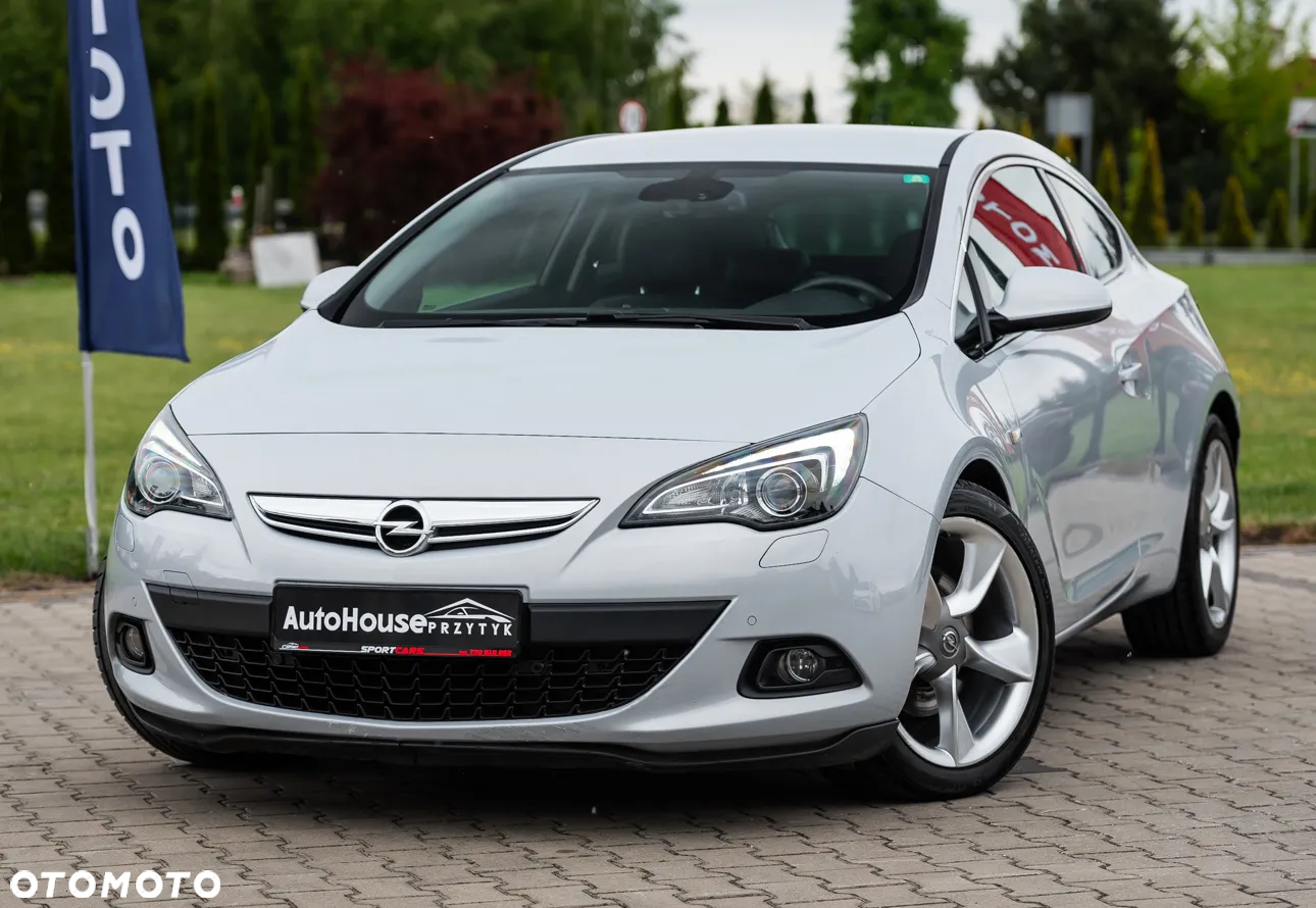 Opel Astra GTC 1.4 Turbo - 4