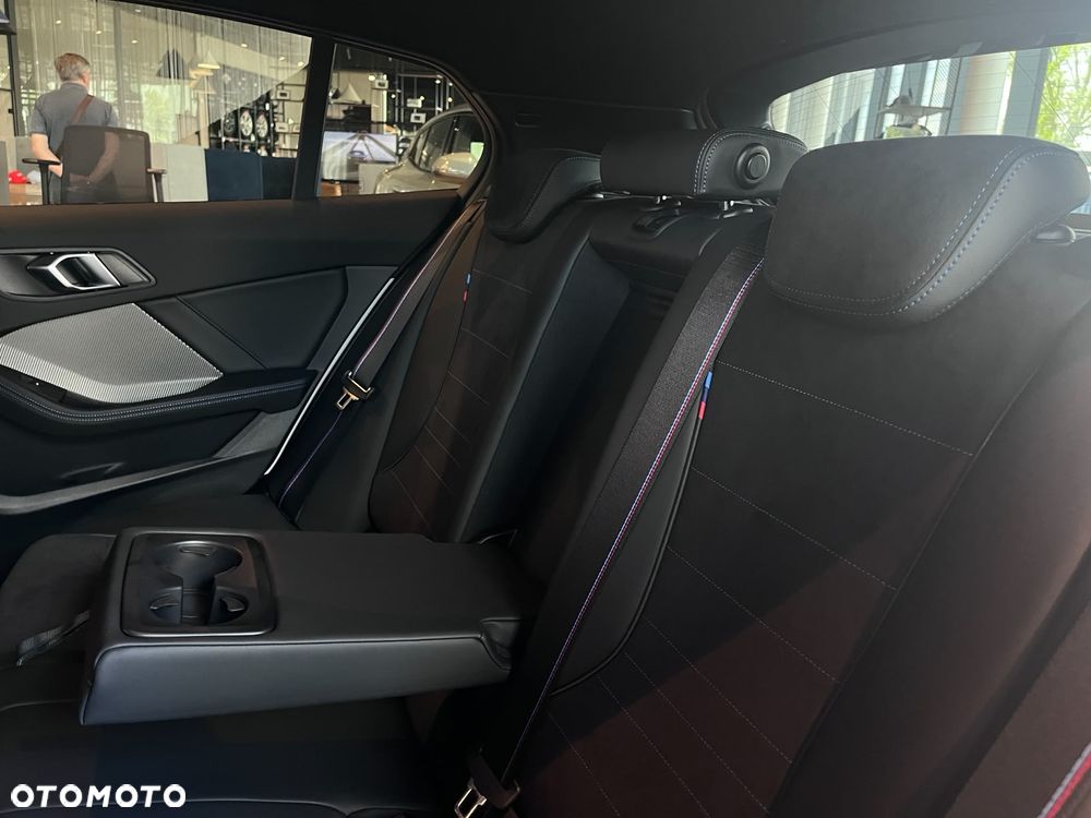 BMW Seria 1 - 25
