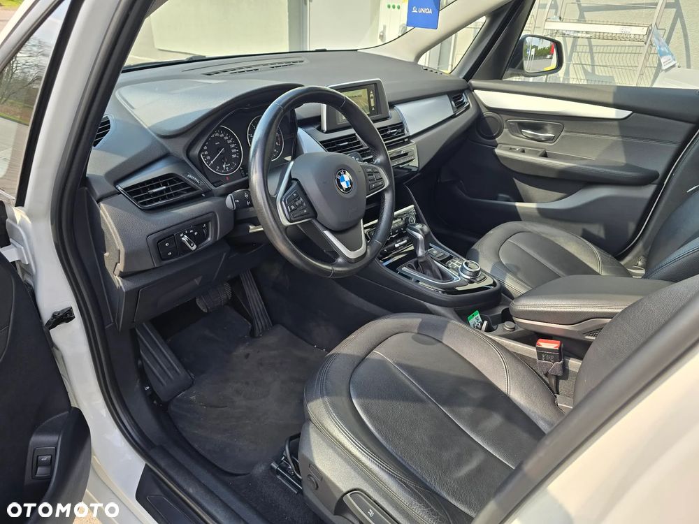 BMW Seria 2 218d GT M Sport - 37