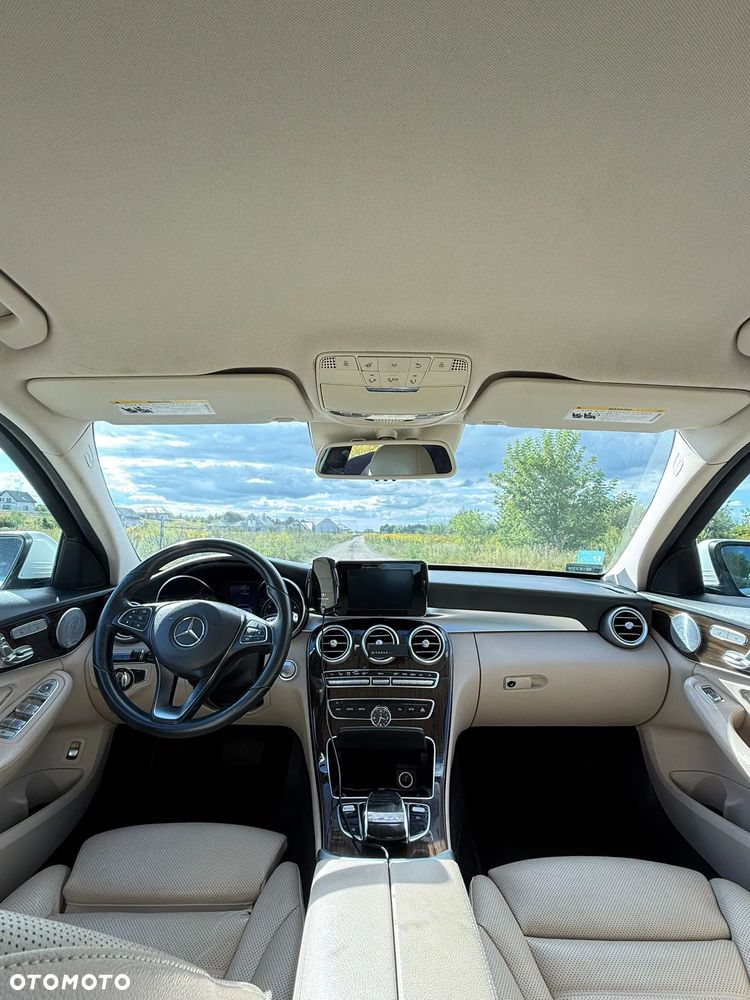 Mercedes-Benz Klasa C 300 7G-TRONIC Avantgarde - 19