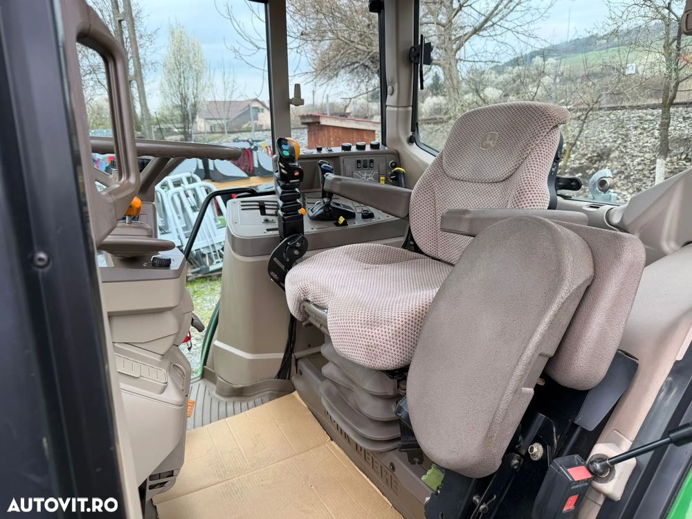 John Deere 6125 M - 2