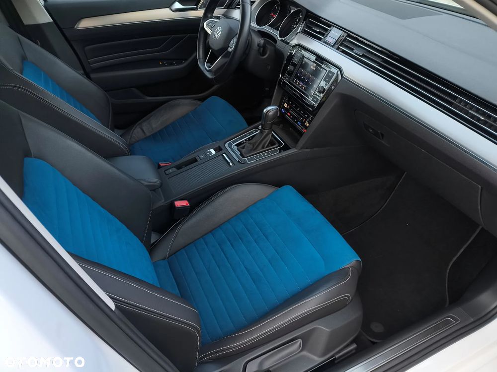 Volkswagen Passat 2.0 TDI EVO Elegance DSG - 27