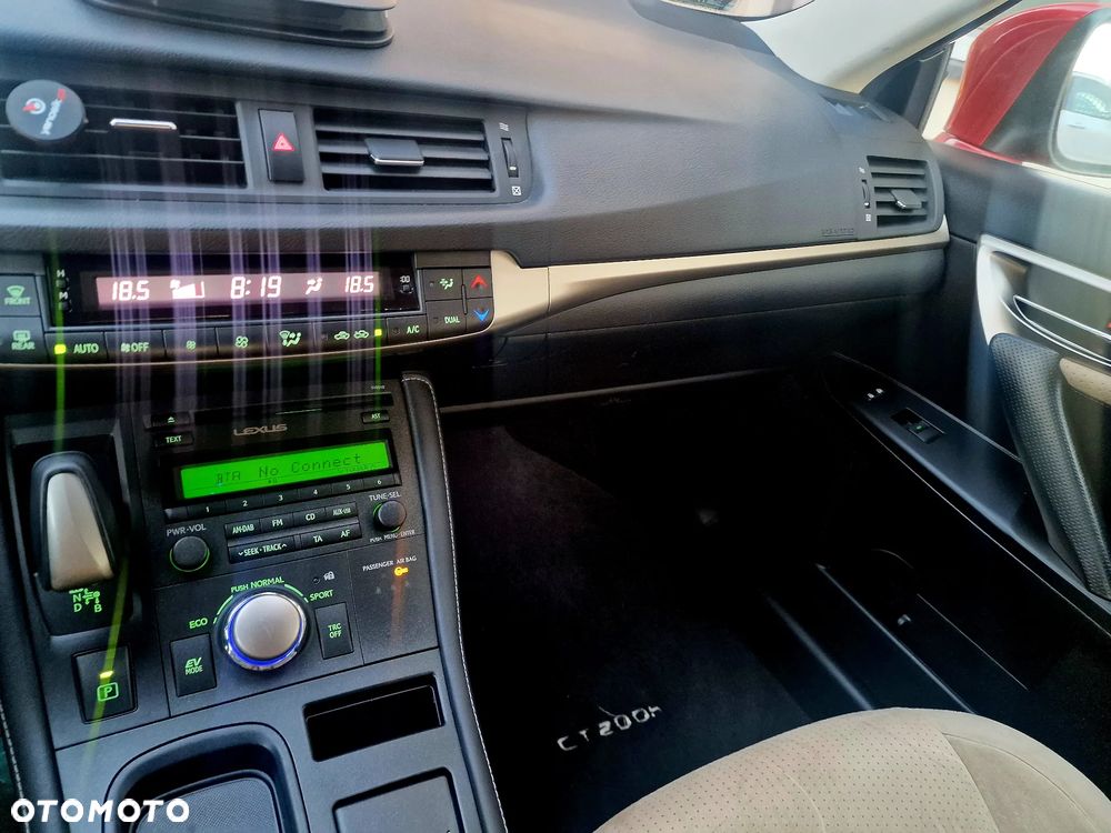 Lexus CT - 20