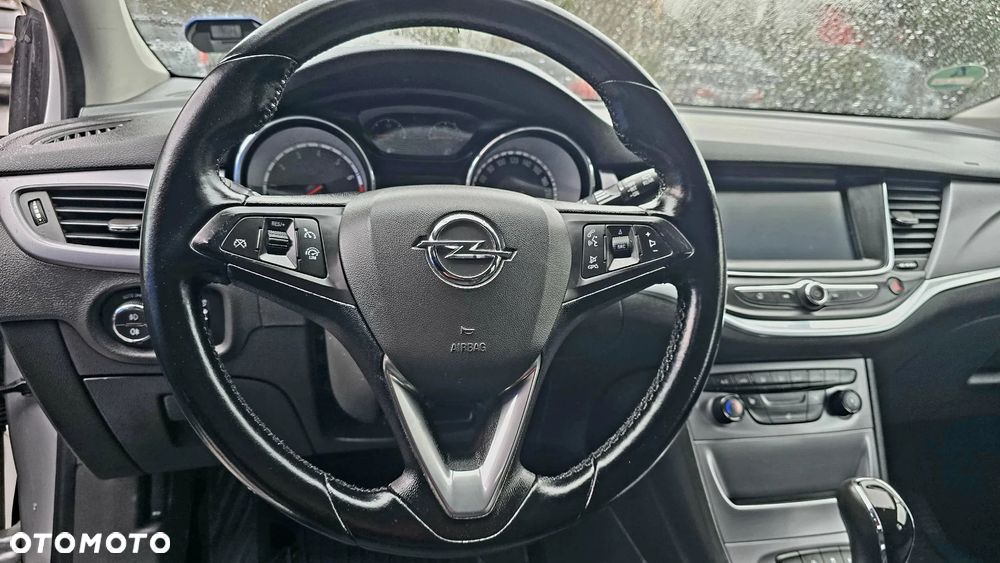 Opel Astra 1.4 Turbo Start/Stop Automatik ON - 21