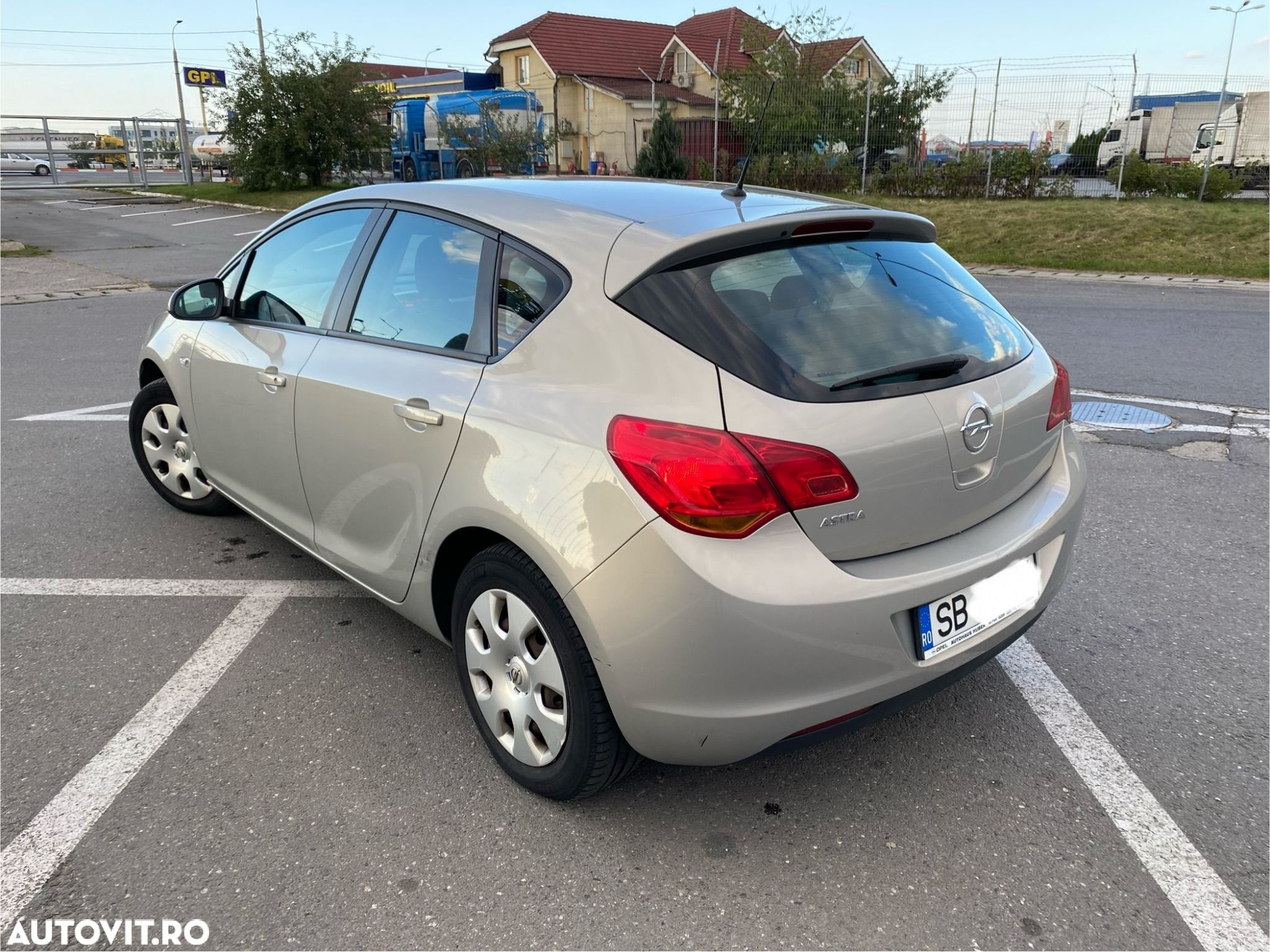 Opel Astra 1.6 Enjoy - 3
