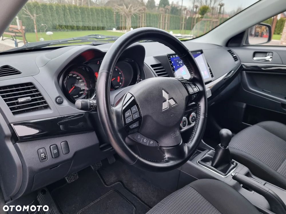 Mitsubishi Lancer - 19