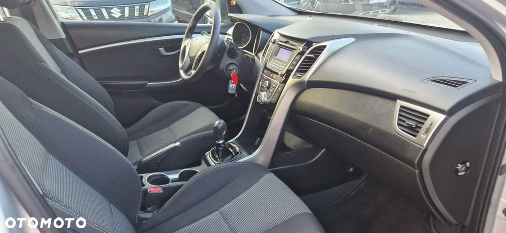 Hyundai i30 - 22