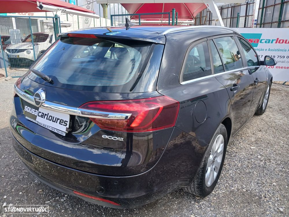 Opel Insignia Sports Tourer - 10