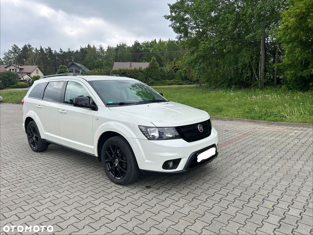 Fiat Freemont 2.0 Multijet 16V DPF Automatik Allrad Black Code - 1