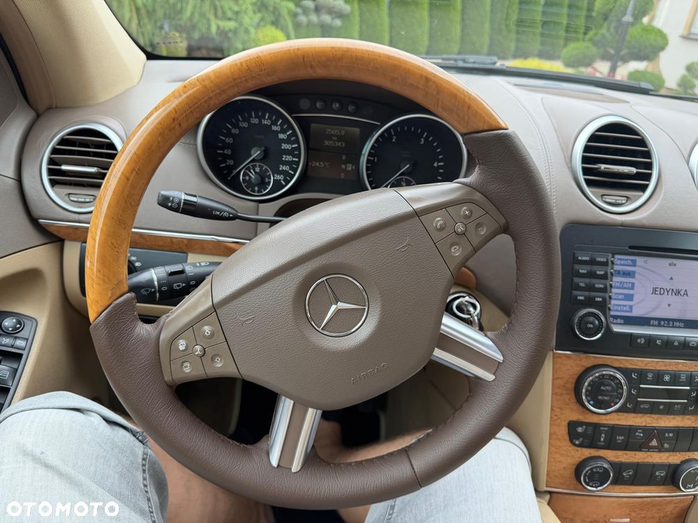 Mercedes-Benz GL 420 CDI - 18