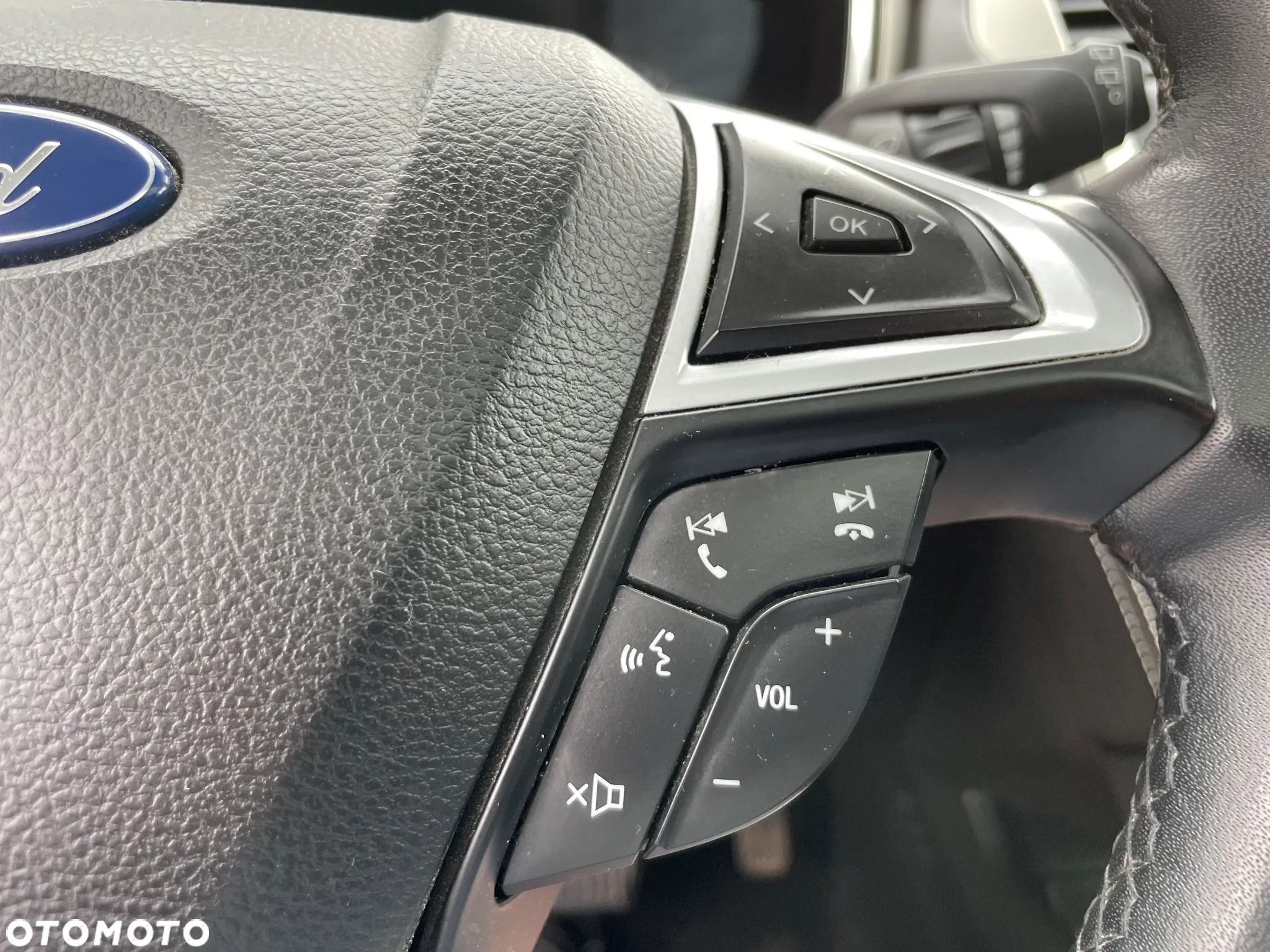Ford Mondeo Turnier TDCi Bi-Turbo PowerShift-Aut Vignale - 30