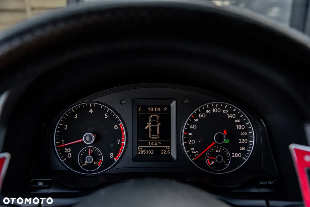 Volkswagen Scirocco 2.0 TSI DSG Edition - 32
