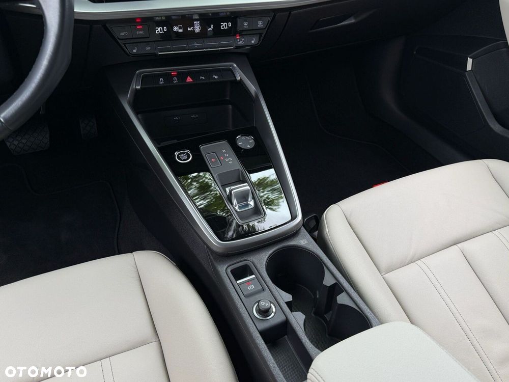 Audi A3 Sportback 35 TFSI mHEV Advanced S tronic - 27