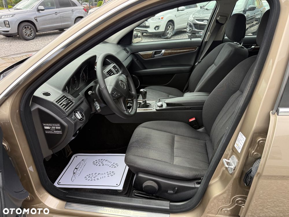 Mercedes-Benz Klasa C 200 Kompressor Elegance - 8