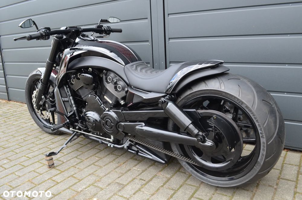 Harley-Davidson V-Rod Night Rod - 2